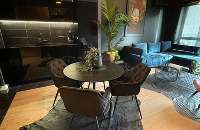 Alquiler de un impresionante apartamento de diseño de 3 habitaciones, 80 m², distrito Belgrade Waterfront, Belgrado, Serbia